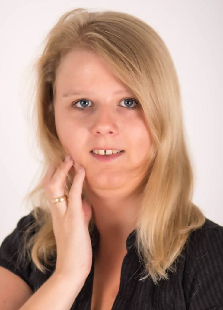 Er du usikker på om hvornår du skal tage styringen, guider BDSM underviser Michelle Corydon dig til en god BDSM session